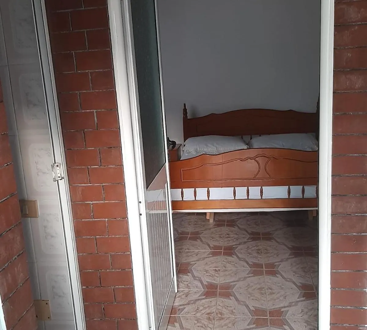 Lungomare Home Vlorë Gæstehus